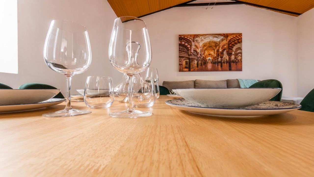Apartamentos Miguel De Cervantes Centro Cordoba Luaran gambar