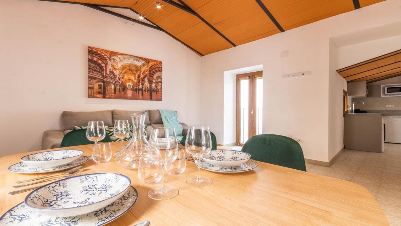 Apartamentos Miguel De Cervantes Centro Cordoba Luaran gambar