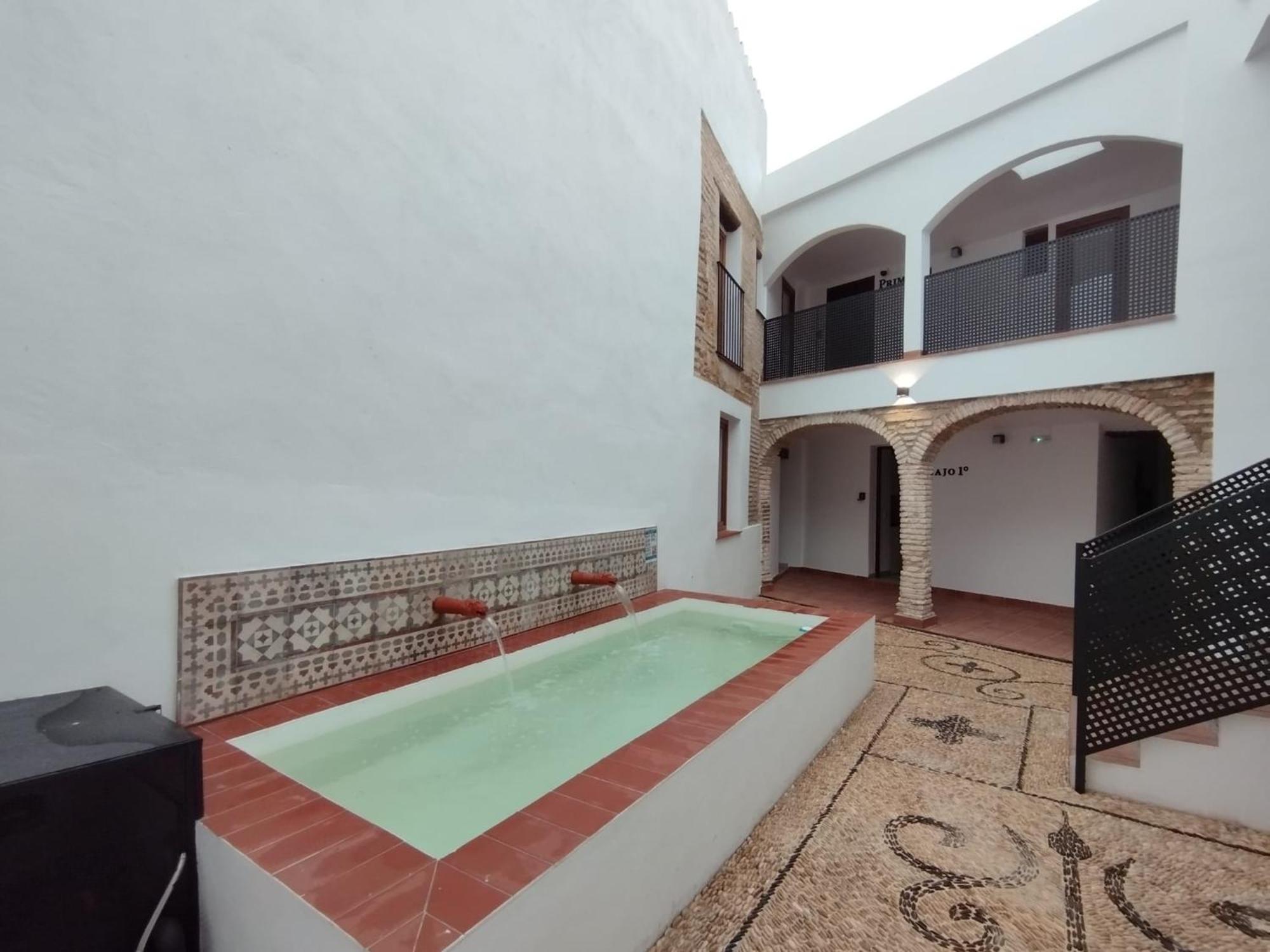 Apartamentos Miguel De Cervantes Centro Cordoba Luaran gambar