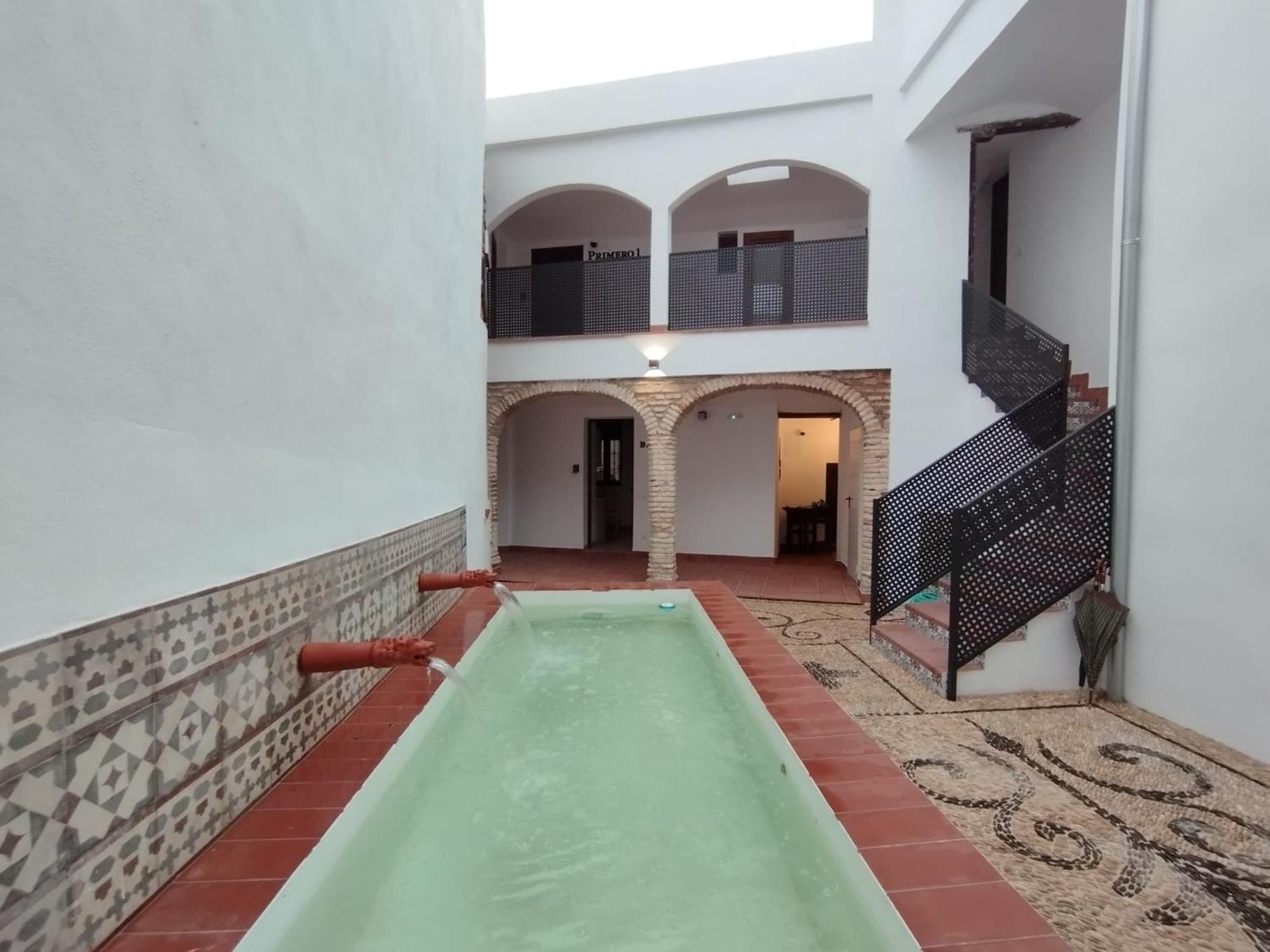 Apartamentos Miguel De Cervantes Centro Cordoba Luaran gambar