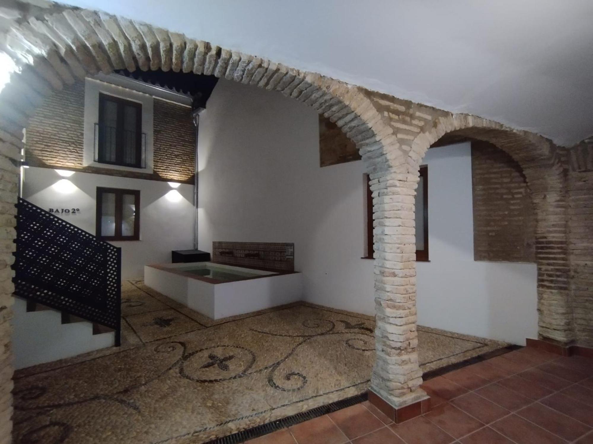 Apartamentos Miguel De Cervantes Centro Cordoba Luaran gambar