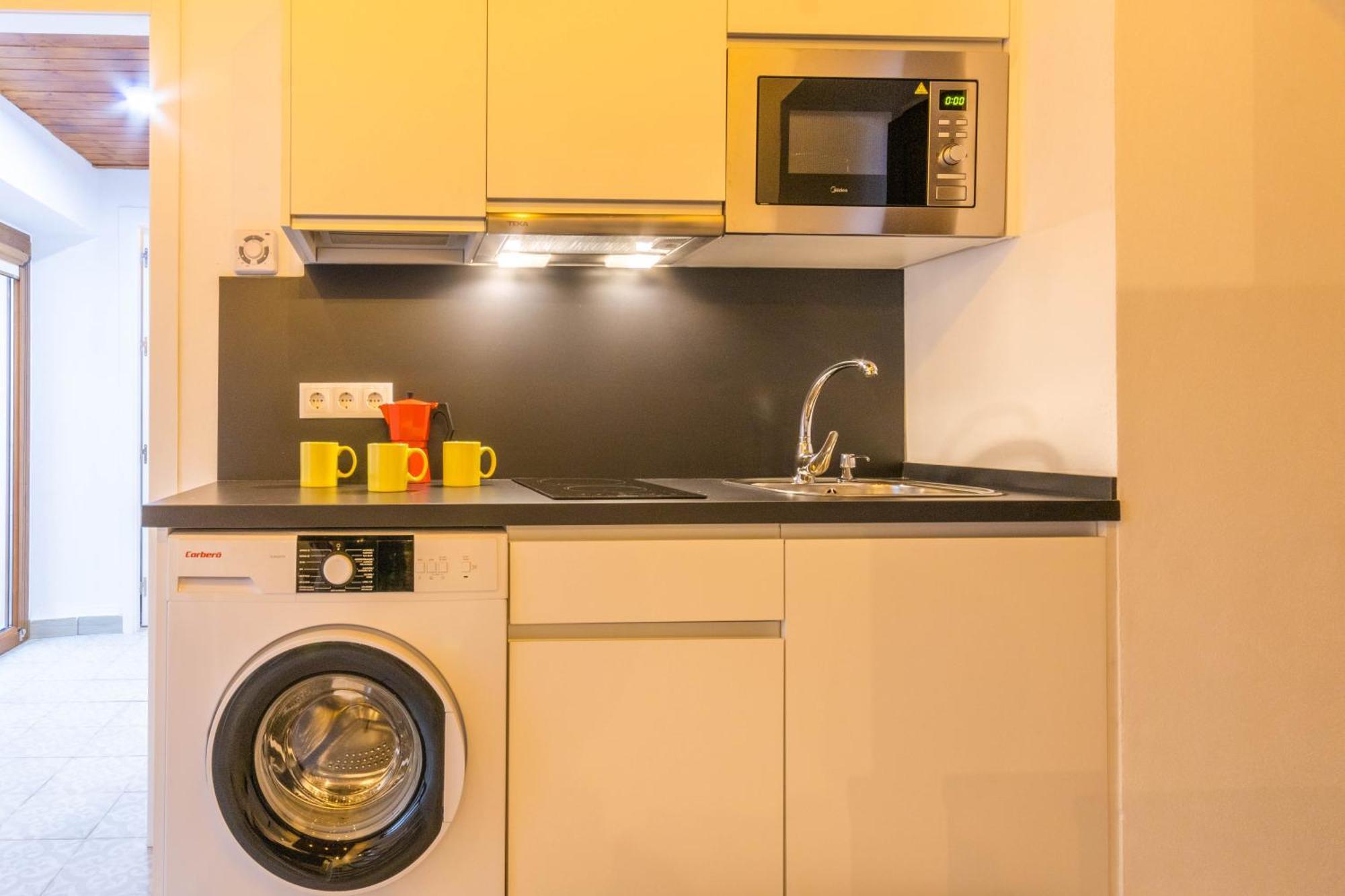 Apartamentos Miguel De Cervantes Centro Cordoba Luaran gambar