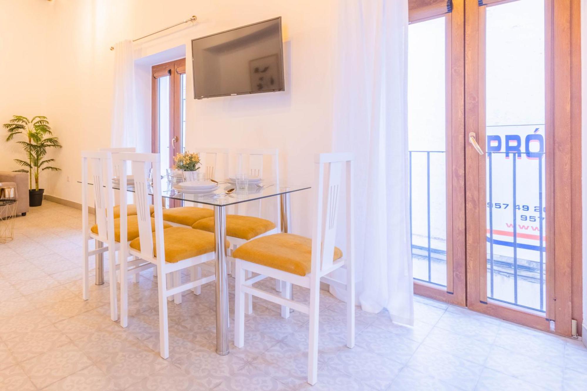 Apartamentos Miguel De Cervantes Centro Cordoba Luaran gambar