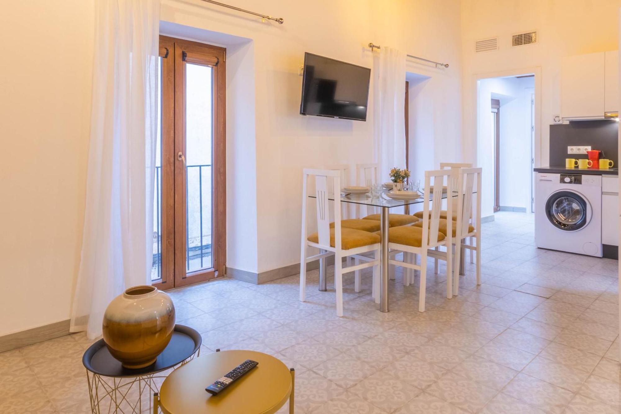 Apartamentos Miguel De Cervantes Centro Cordoba Luaran gambar