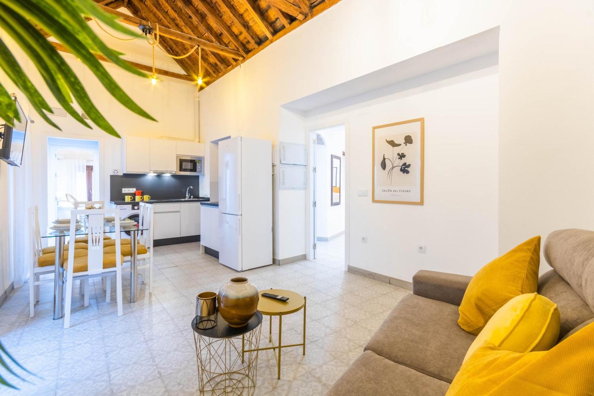 Apartamentos Miguel De Cervantes Centro Cordoba Luaran gambar
