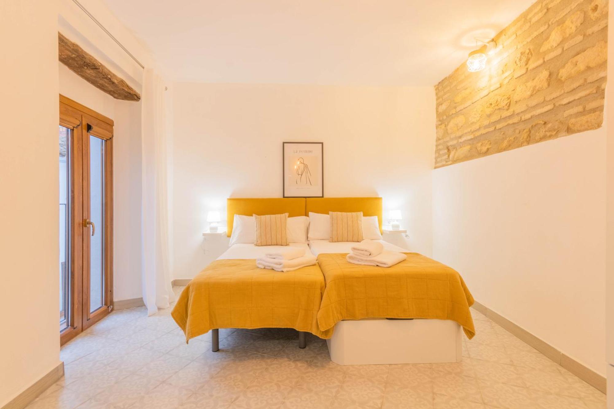 Apartamentos Miguel De Cervantes Centro Cordoba Luaran gambar