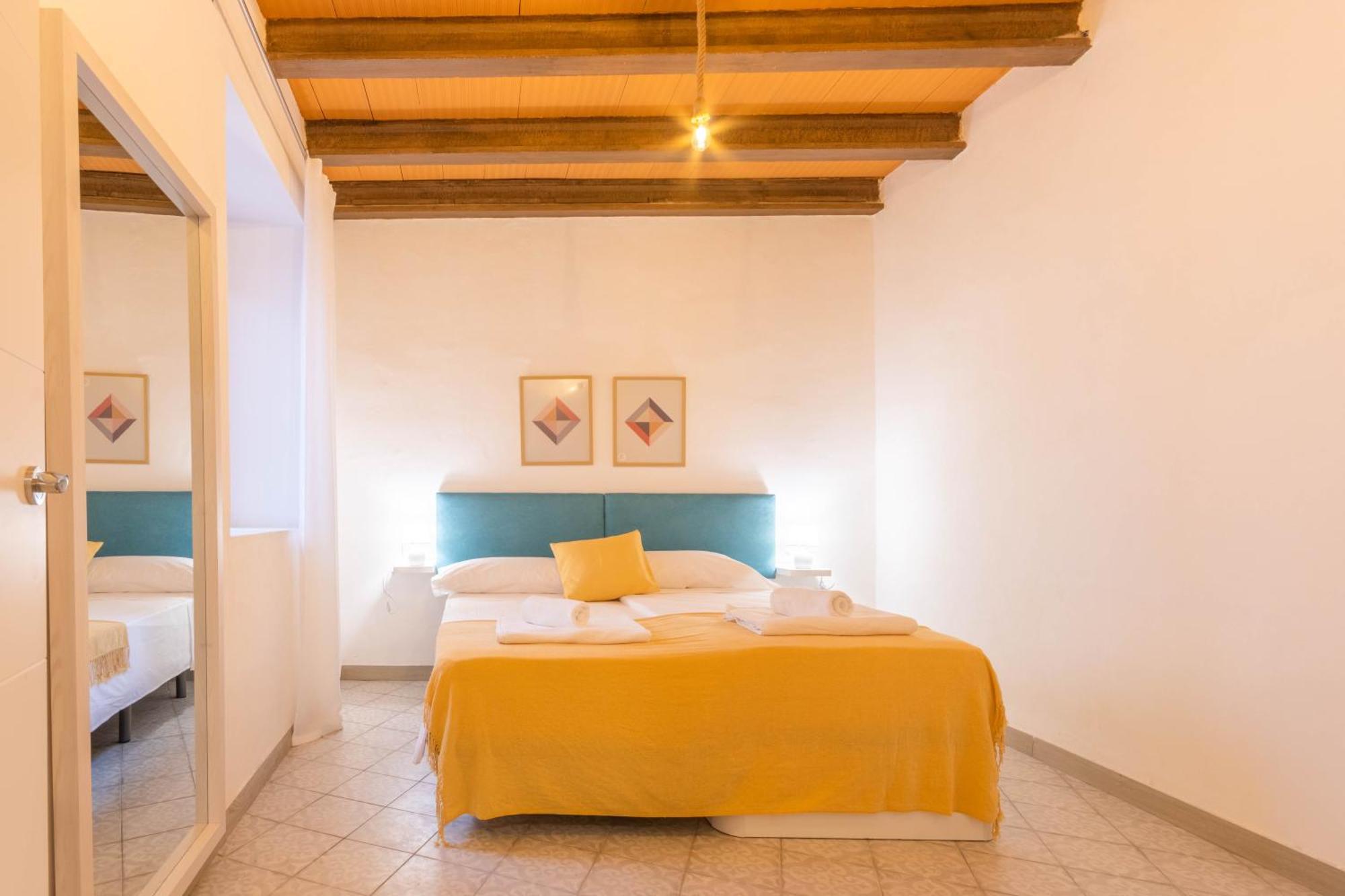 Apartamentos Miguel De Cervantes Centro Cordoba Luaran gambar